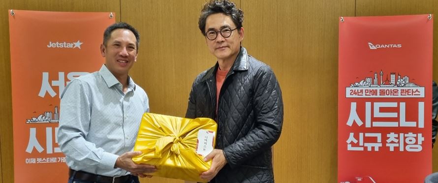 에디터 사진
